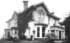 Mansfield-19-Elphinstone-Road.-1910.
